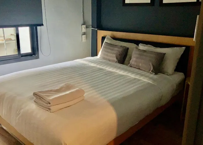 Hostel Silom Box
