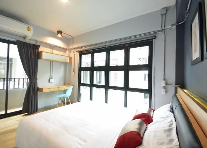 Hostel Silom Box *