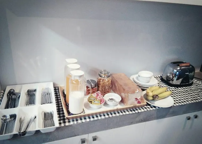 Hostel Silom Box *