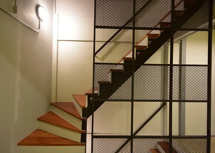 Silom Box Hostel
